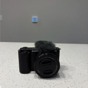 SONY ZV-E10 vlog camera